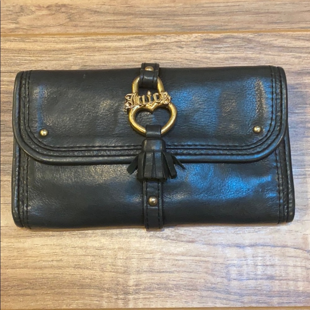 Juicy couture wallet